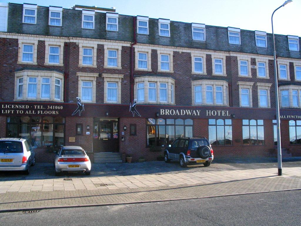 Broadway Hotel Μπλάκπουλ Εξωτερικό φωτογραφία